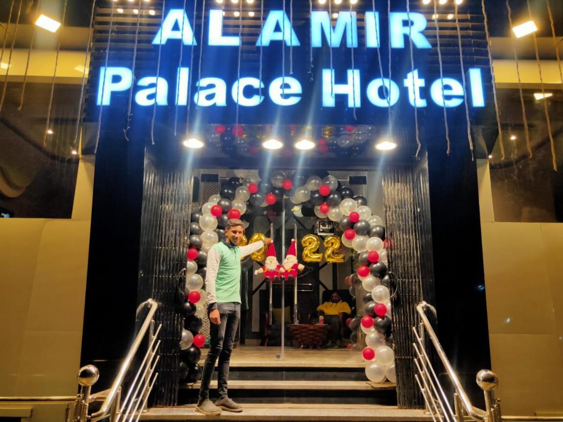 Al Amir Palace Hotel Sohag Exteriör bild